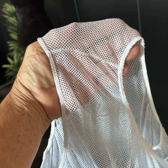 Spicy Tuna UPF 50+,Mesh lined,hip pockets, quick dry, elastic drawstring waist - Picture 4 of 10